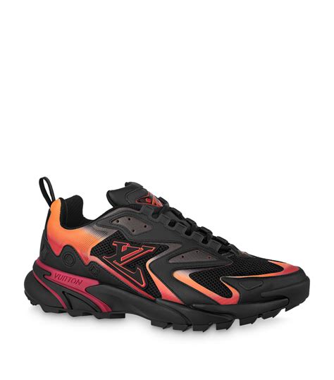 louis vuitton runner.black.mens